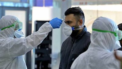 مدبولي يتفقد نموذجاً لمركز المسح لإجراء تحاليل كورونا بجامعة عين شمس