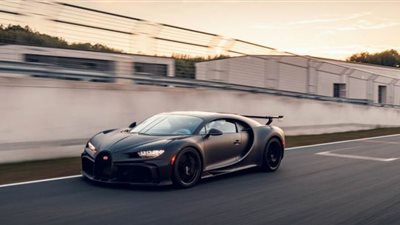 بوجاتي تختبر تشيرون Pur Sport على حلبة ألمانيا