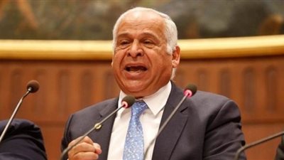 فرج عامر يكشف لـ