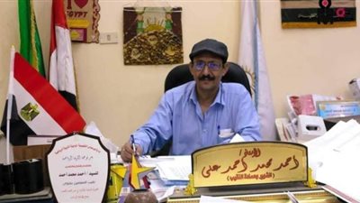 نقيب معلمي ملوي بالمنيا: توفير أتوبيسات لنقل المنتدبين للجان الثانوية