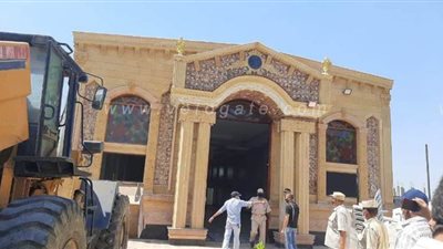 إزالة قاعة أفراح مخالفة بالمنوفية