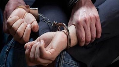 حبس مزور لهروبه من أحكام بالسجن في حلوان