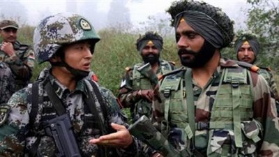 مقتل 3 جنود هنود على الحدود مع الصين بعد تصاعد التوتر بين البلدين‎