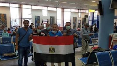 الكويت تُعلن مغادرة 1160 مصرياً البلاد عبر 8 رحلات جوية