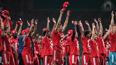 الأهلي مهنئا بايرن ميونخ بالدوري الألماني: كل من يرتدي الأحمر يعرف طريق البطولات