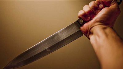 لبنانية تقيد طليقها في السرير وتسدد له 15 طعنة قاتلة