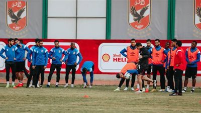 مصدر داخل الأهلي يكشف كواليس الاستعدادات للعودة إلي التدريبات