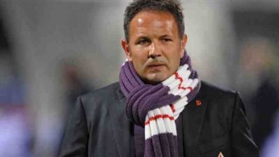 بولونيا يعلن تجديد عقد ميهايلوفيتش حتى 2023