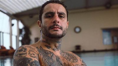 بلاغ للنائب العام ضد أحمد الفيشاوي ونجلته لينا بسبب نشر صورعارية لها