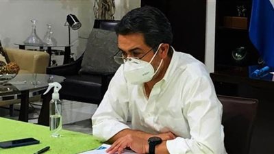 نقل رئيس هندوراس للمستشفى بعد إصابته بكورونا