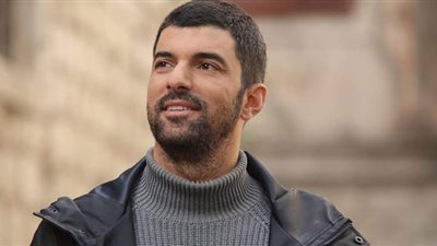 مسلسل ابنة السفير الحلقة 49 مدبلج | فيديو