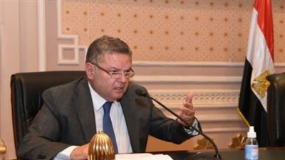 وزير قطاع الأعمال: نستعد لإنتاج 25 ألف سيارة كهربائية سنوياً في شركة النصر