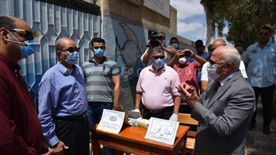 محافظ بورسعيد يشهد محاكاة للجان الثانوية العامة | صور