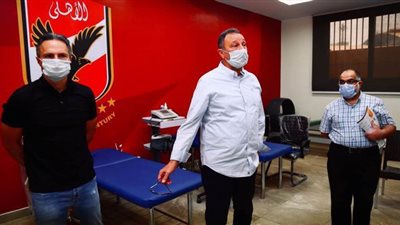 رسالة الخطيب للجهاز الفني لفريق الكرة بالأهلي