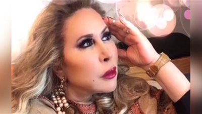 الشيخة إقبال الصباح تتبرع بمليون جنيه للمصريين العائدين من ليبيا|فيديو