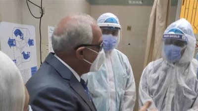 محافظ الجيزة: مفيش مريض هيرجع بيته إلا لما يكشف طالما وصل المستشفى