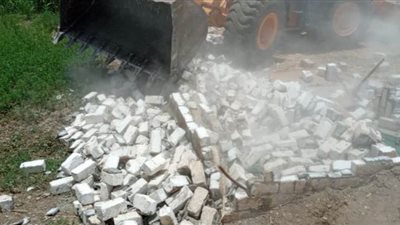 إزالة 71 مخالفة بناء عشوائي في قنا | صور