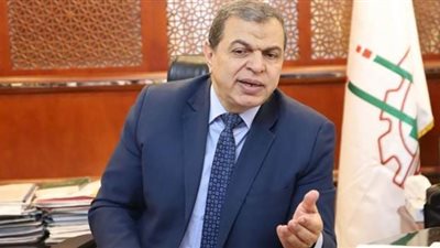 وصول 12 رحلة طيران تقل 1795 عاملًا مصرياً من العالقين بالكويت