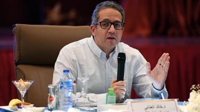 وزير السياحة: إلغاء خطة رفع أسعار زيارة المتاحف بنسبة 20%