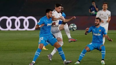 ريال مدريد يفوز على فالنسيا 0/3 في الليجا