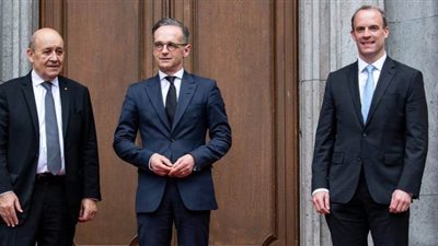 فرنسا وبريطانيا وألمانيا تدعم تمديد حظر السلاح على إيران