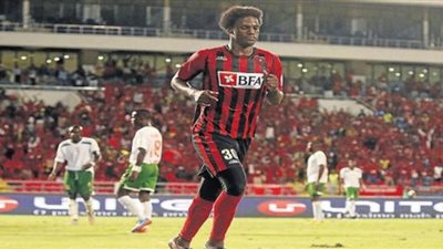 بعد أنباء توقيعه للزمالك.. أري بابل يودع جماهير ناديه