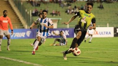 الأهلي يبحث مطالب المقاولون المادية لإتمام صفقة طاهر محمد طاهر