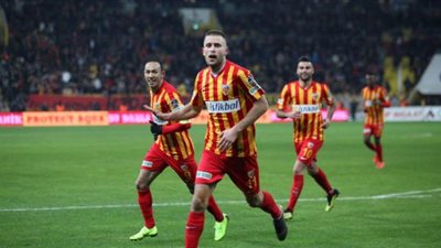 قيصري سبور يحيي آماله في الابتعاد عن منطقة الهبوط بالدوري التركي