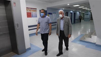 وزير السياحة يتفقد استعدادات مراكز الغوص لاستئناف التشغيل