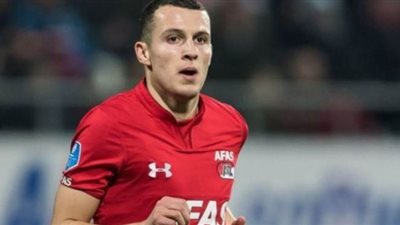 الإدريسي يكشف حقيقة انتقاله لصفوف نابولي الإيطالي