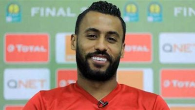 أحمد حسن: حسام عاشور من أبرز أبناء الأهلي ولا يجب التعامل معه بقسوة