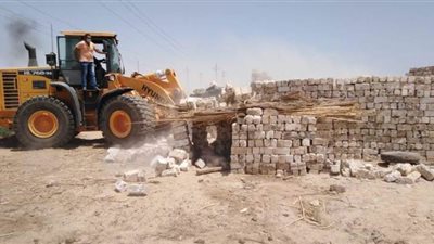 الإسكان: استرداد ١١ فداناً متعدى عليها بمدينة أسيوط الجديدة
