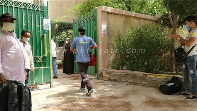 بعد ارتفاع درجة حرارته.. استدعاء الإسعاف لطالب بامتحان الثانوية الأزهرية | صور