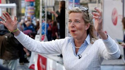 بسبب العنصرية والكراهية.. تويتر يحظر حساب ناشطة يمينية بريطانية