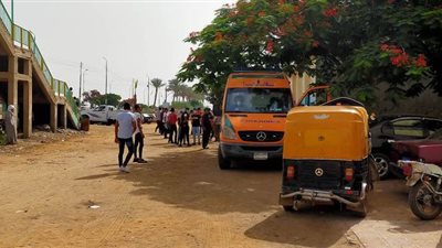 تمركز سيارات الإسعاف والأمن يضع حواجز بمحيط لجان الثانوية بالشرقية | صور