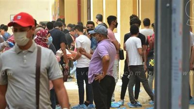 اخبار امتحان العربي للثانوية العامة اليوم | معلمون يشيدون بسهولة الأسئلة ووضوحها