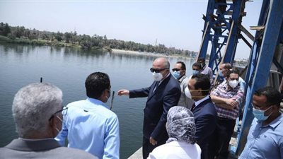 محافظ قنا يتفقد محور الشهيد الرائد باسم فكري | صور