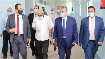 جامعة جنوب الوادي تستقبل لجنة تقييم كلية الحاسبات والمعلومات | صور