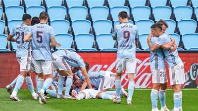 سيلتا فيجو يحقق فوزا كاسحا على ألافيس في الدوري الإسباني