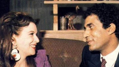 وفاء وصداقة قوية.. كيف نعي الإمبراطور أحمد زكي سعاد حسني؟