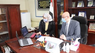 وكيل تعليم بني سويف تناشد أولياء الأمور بعدم اصطحاب الطلاب 