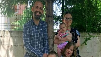 أنقرة ترحل أمريكية متزوجة من قس تركي 