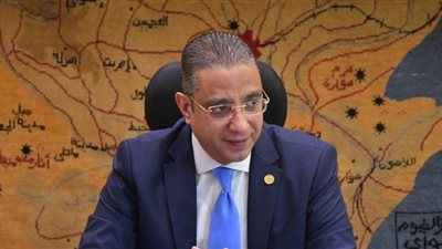 محافظ الفيوم يوجه بتجهيز قسم بأحد المستشفيات للتيسير على مرضى 