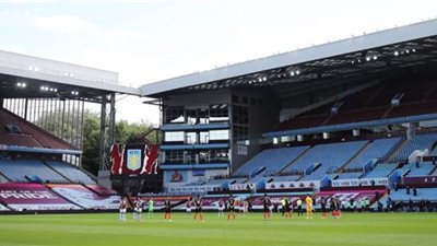 أستون فيلا يباغت تشيلسي بهدف في الشوط الأول