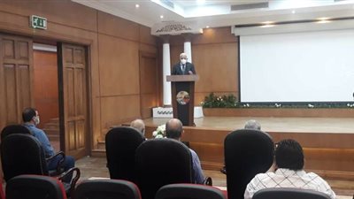 محافظ بورسعيد يعتمد تنسيق القبول بمدارس الثانوية العامة بـ255 درجة | صور