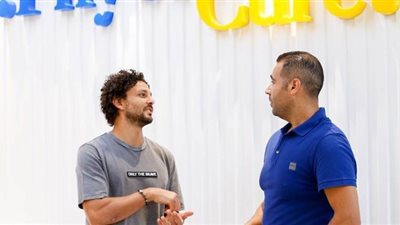 حسام غالي يظهر في عيادة طبيب الأهلي