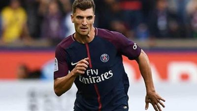 دورتموند يحصل على توقيع نجم باريس سان جيرمان