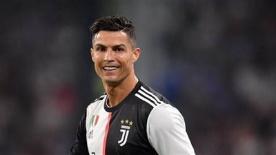 رونالدو يقود هجوم يوفنتوس أمام بولونيا