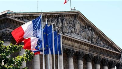 فرنسا: ننسق مع مصر بشأن إعادة إطلاق العملية السياسية في ليبيا