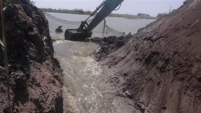 إزالة ٣٥ مزرعة سمكية مخالفة على ٢٧٧ فدانا ببورسعيد | صور